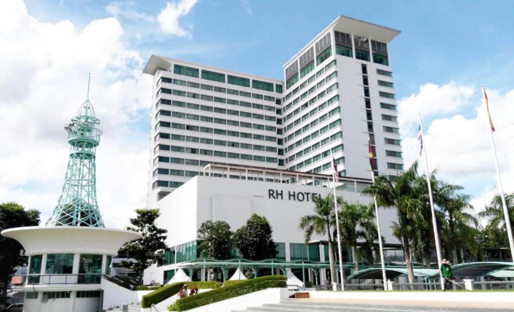 Rh Hotel Sibu Exterior photo
